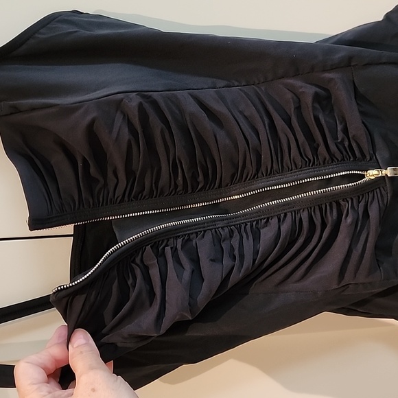 Bathing suit - Picture 2 of 5